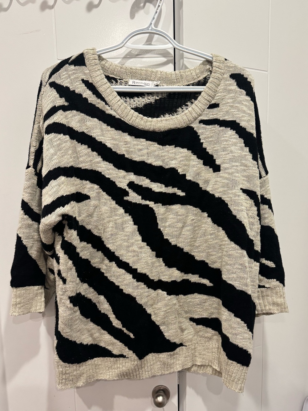 Revolution by Ricki’s Oversized Zebra Animal Print Knit Crewneck Sweater XL